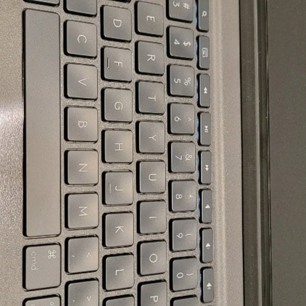Logitech SLIM FOLIO PROSli - Picture 3 of 6